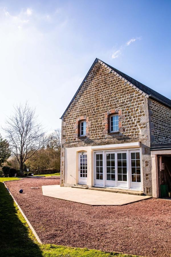 La Minoterie Bed & Breakfast Tessy-sur-Vire Exterior photo